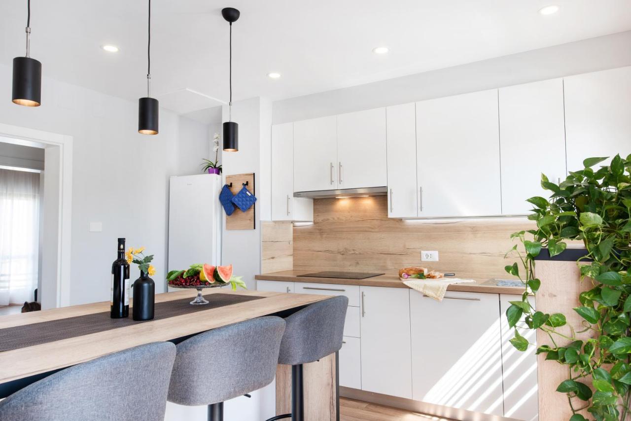 Superior Apartment Sincic Porec Bagian luar foto