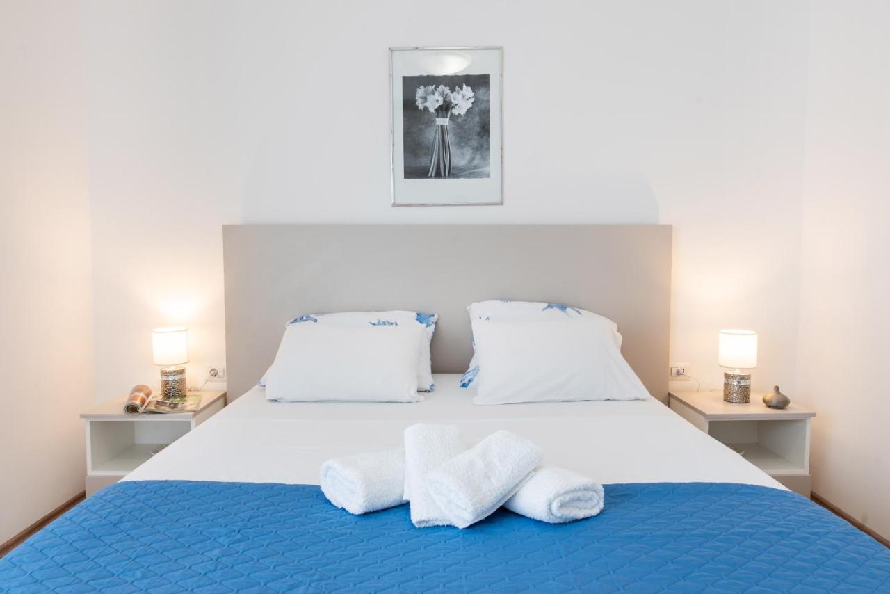 Superior Apartment Sincic Porec Bagian luar foto
